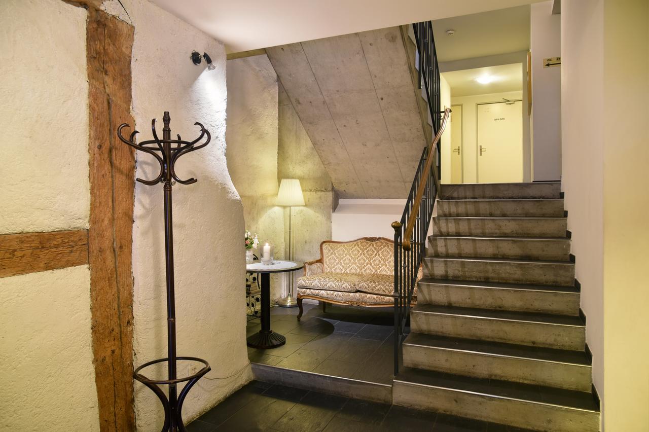 Hirschen Otel
